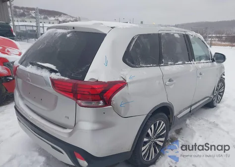 2020 Mitsubishi Outlander Se 2.4 S-Awc z USA, uszkodzony, nr VIN JA4AZ3A34LZ022825